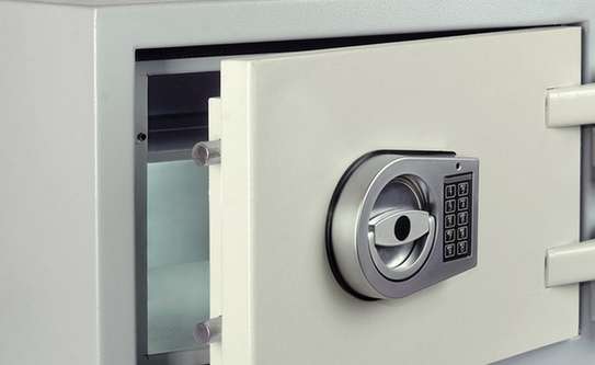 Fireproof / Security Safes (Sells And Repairs) Nairobi. image 8