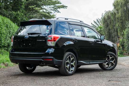 2016 Subaru Forester Black image 4