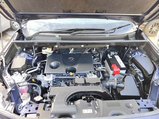 Toyota RAV4 dark blue 2019 petrol image 4