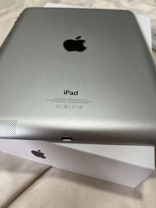 Apple iPad 4th Gen. 32GB, Wi-Fi + Cellular A1459, 9.7" image 2