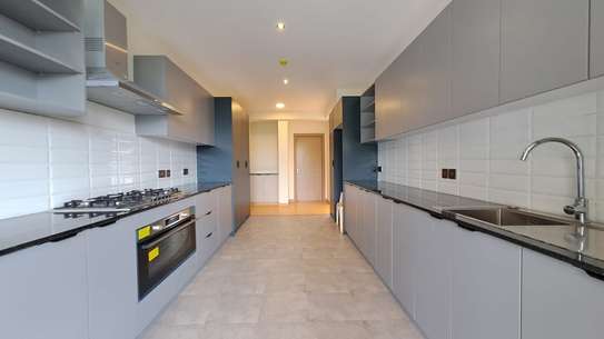 3 Bed Apartment with En Suite at David Osieli image 16