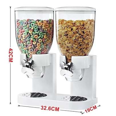 Cereal Dispenser image 1