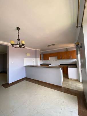 3 Bed Apartment with En Suite in Lavington image 14