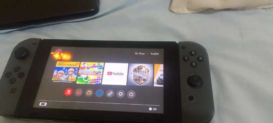 NINTENDO SWITCH HAC - 100 FOR SALE(PRICE NEGOTIABLE) image 1
