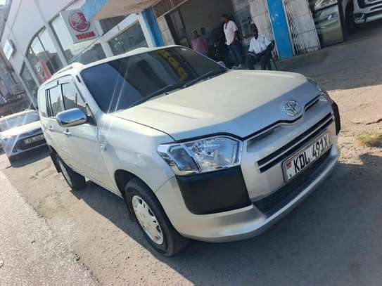 Toyota succeed TXG PACKAGE 2016 image 6