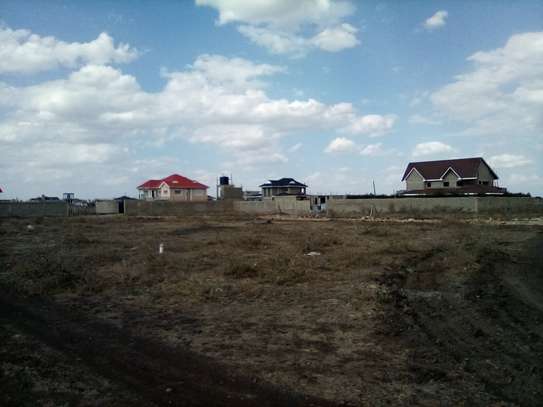 1/4-Acre Plots For Sale in Katani image 4