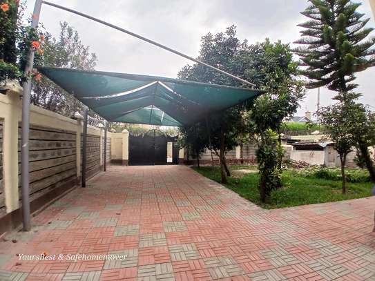 Letting 5 Bedrooms Maisonette Plus Dsq Syokimau image 7