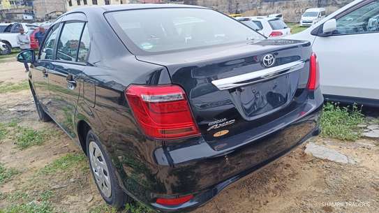 Toyota Corolla Axio Black 2018 2wd image 10