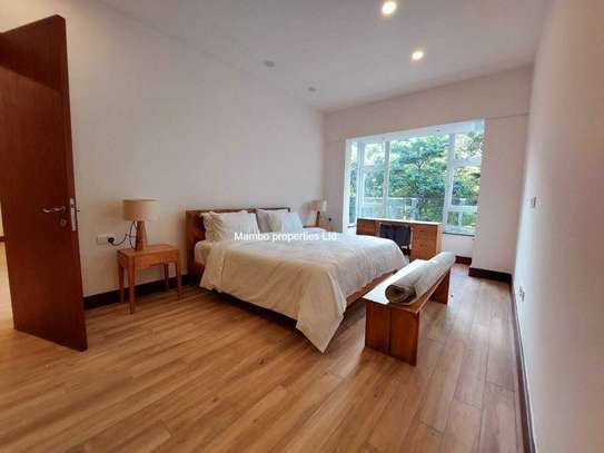 Furnished 3 Bed Apartment with En Suite at City Park Drive image 4