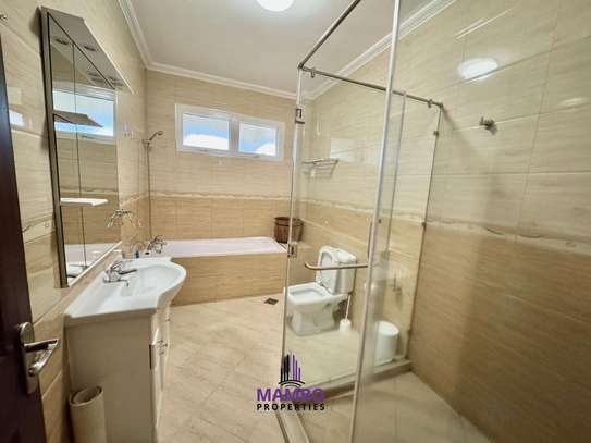 Furnished 3 Bed Apartment with En Suite at Brookside Drive image 15