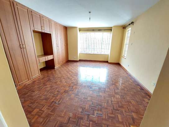 SPACIOUS 3 BEDROOM APARTMENTS TO LET IN KILIMANI image 5