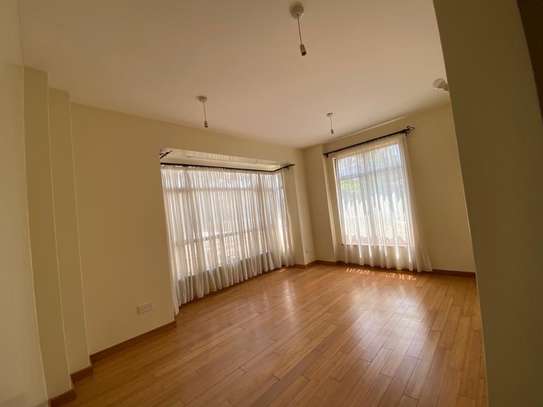 3 Bed Apartment with En Suite at 1234 image 5