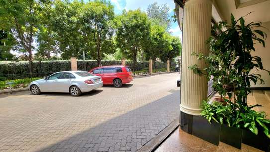 Commercial Property with Parking in Westlands Area image 2