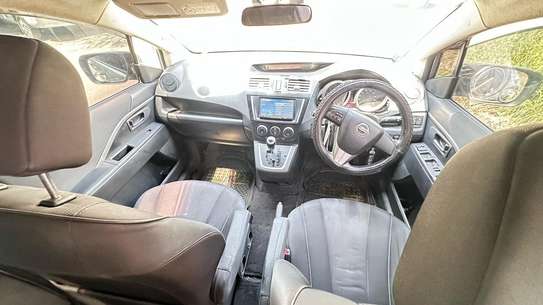 Nissan Lafesta KDG image 4