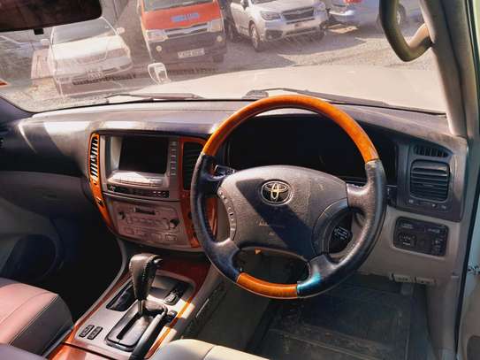 Toyota land cruiser VX diesel  2004 image 12