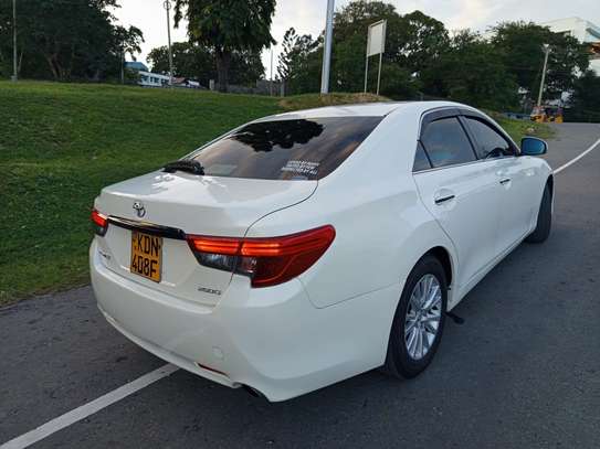 Toyota Mark X KDN white image 10
