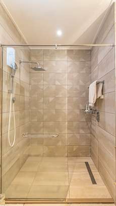 Serviced 2 Bed Apartment with En Suite at Westlands image 7