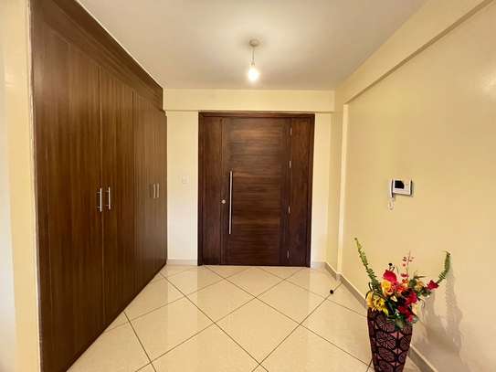 3 Bed Apartment with En Suite in General Mathenge image 12
