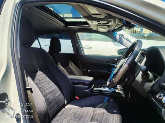 Toyota crown Hybrid 🔥 Athelete image 4