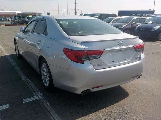 SILVER TOYOTA MARK X (HIRE PURCHASE ACCEPTED image 9