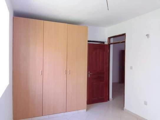 2 Bed Apartment with En Suite in Mtwapa image 7