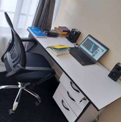 Superior office desks with a chair image 3