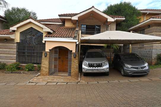 4 Bed House with En Suite in Riara Road image 1