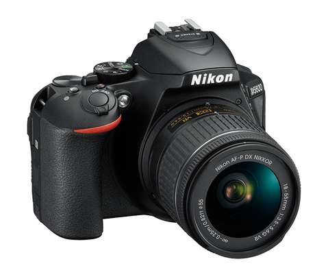 Nikon D5600 DSLR Camera with 18-55mm Lens EX-UK image 3
