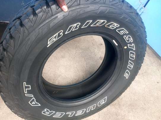 BRIDGESTONE 245/70/16 image 5