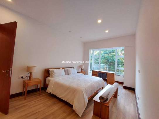 Furnished 3 Bed Apartment with En Suite at City Park Drive image 8