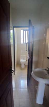 4 Bed Apartment with En Suite in Kileleshwa image 4