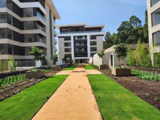 2 Bed Apartment with En Suite in Rosslyn image 6
