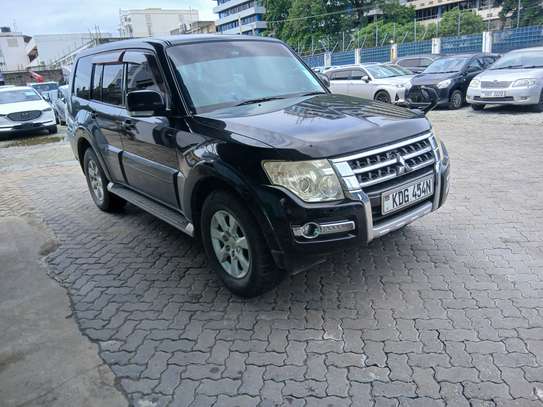 Mitsubishi PaJero Shogun image 8