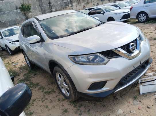 Nissan X-Trail on sale image 2