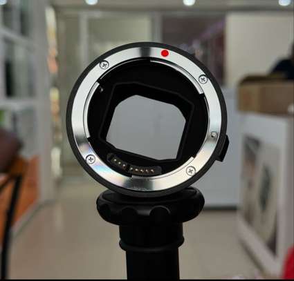 Sigma MC-11 Mount Converter/Lens Adapter (Sigma EF- image 2