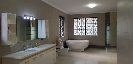 5 Bed House with En Suite at Whispers Road image 39