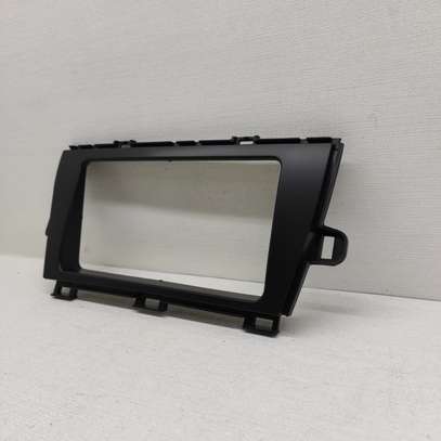 7  inchStereo replacement Frame Prius2010 image 1