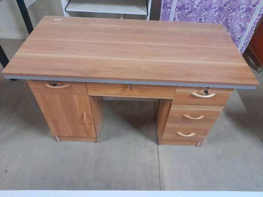 EXECUTIVE DESK image 3