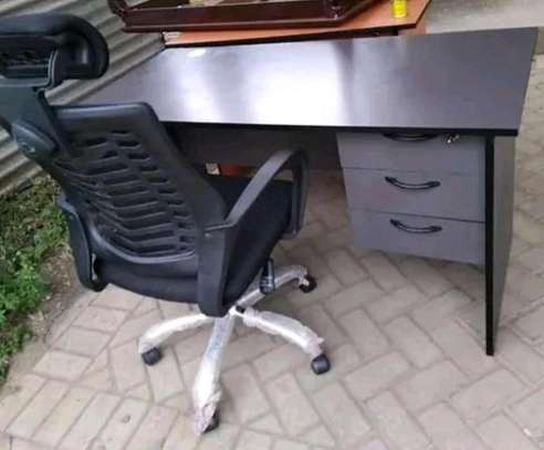 Desk 1.2m  + High back Headrest chair image 3