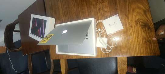 2013 15 inch MACBOOK PRO image 2