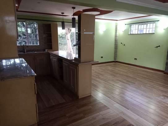 3 bedroom house for rent in Muthaiga image 11