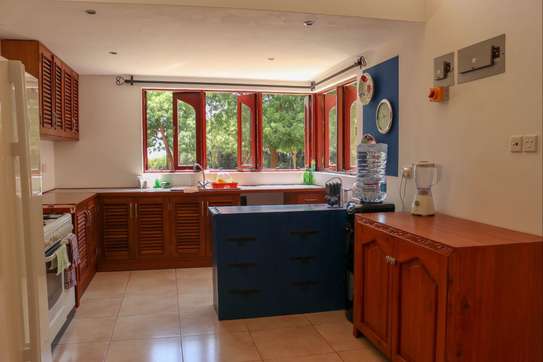 3 Bed House with En Suite in Vipingo image 5