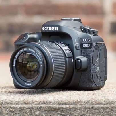 Canon 80D 18-55mm DSLR Camera image 2