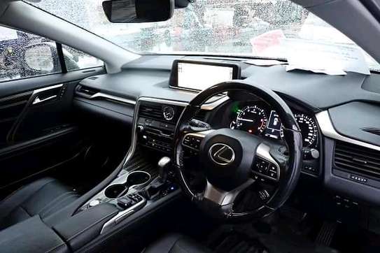 2016 Lexus LX 200t sunroof image 5