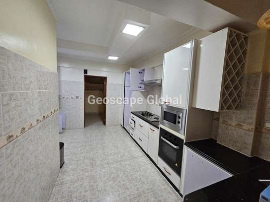 Serviced 2 Bed Apartment with En Suite in Nyari image 3