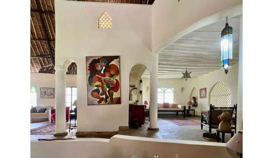 4 Bed House with Swimming Pool in Diani image 4