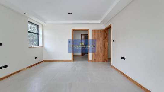 3 Bed Apartment with En Suite in General Mathenge image 5