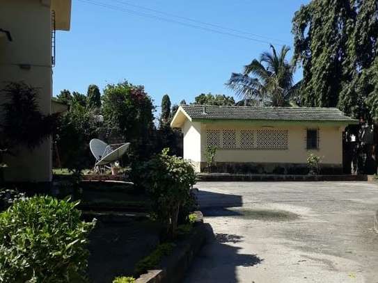 4 bedroom townhouse for sale in Nyali Area image 21