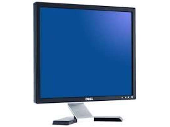Dell Professional 48cm (19”) Monitor with LED. image 1