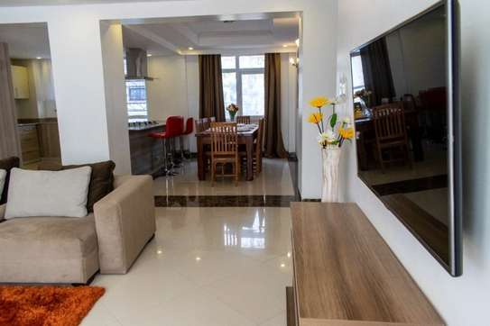 5 Bed Apartment with En Suite at Hatheru Road image 8